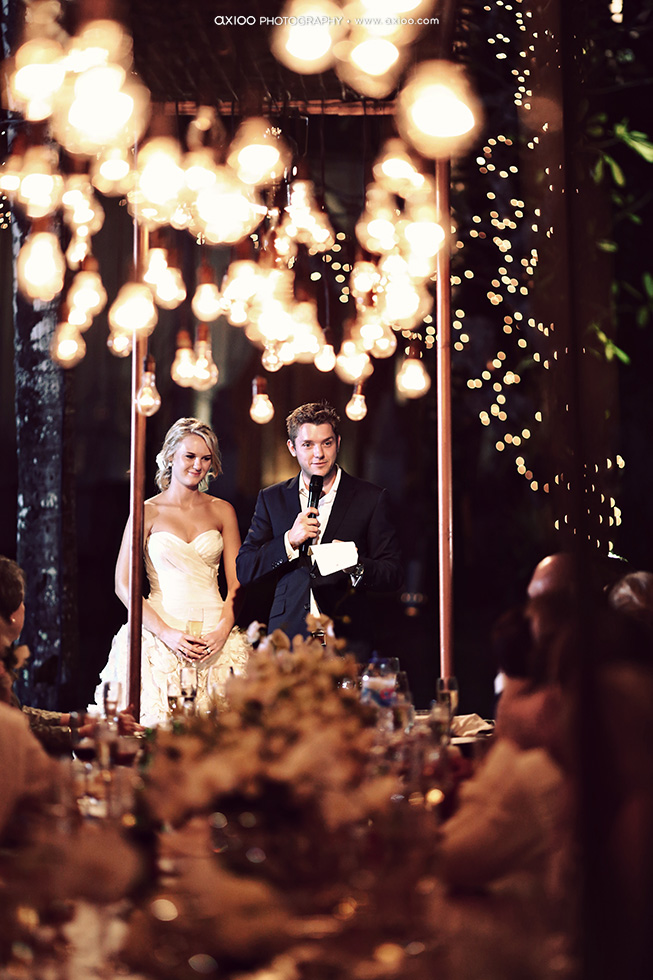 Axioo: Layers of Intricate Intimacies